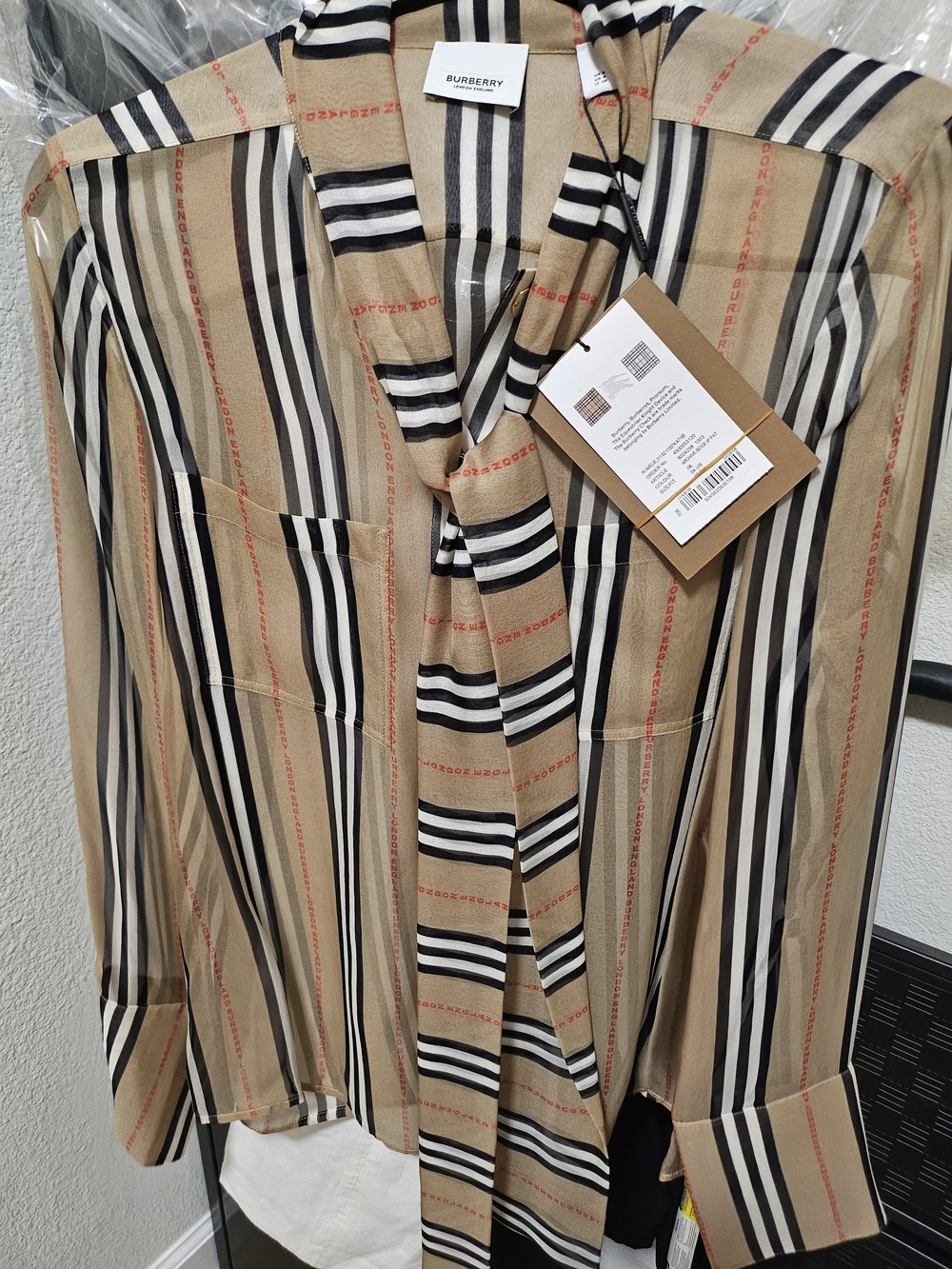 Burberry Silk Sheer Bow Blouse 4 Nwt!
